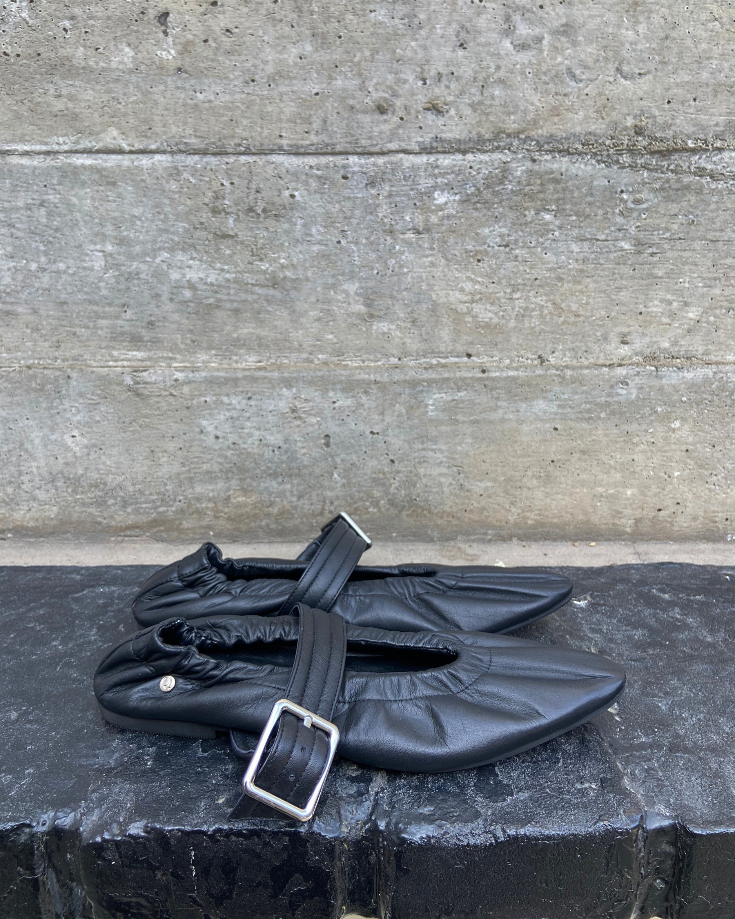 BALERINAS LEONIE NEGRO - Pre Order