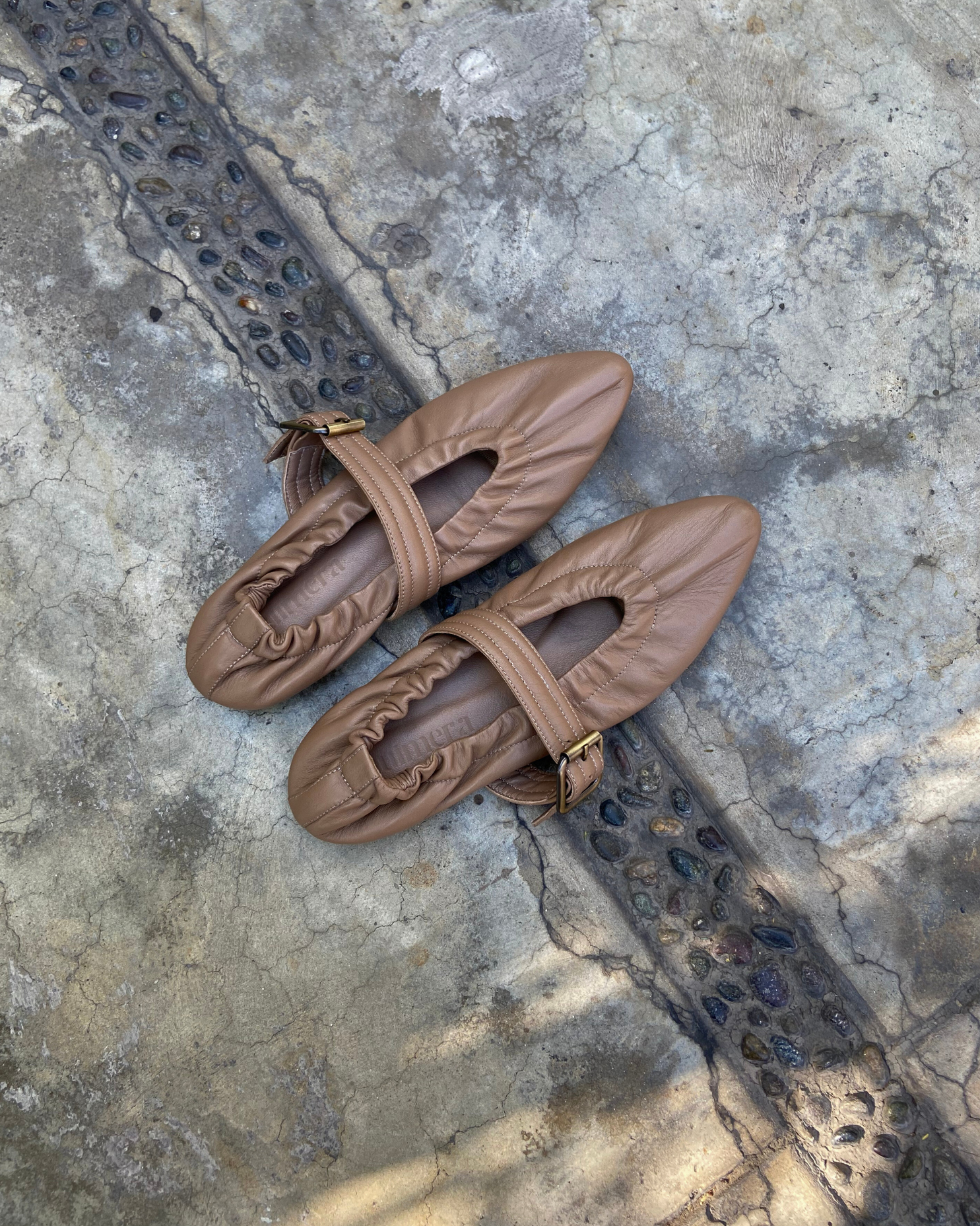 BALERINAS LEONIE MOCCA - Pre Order