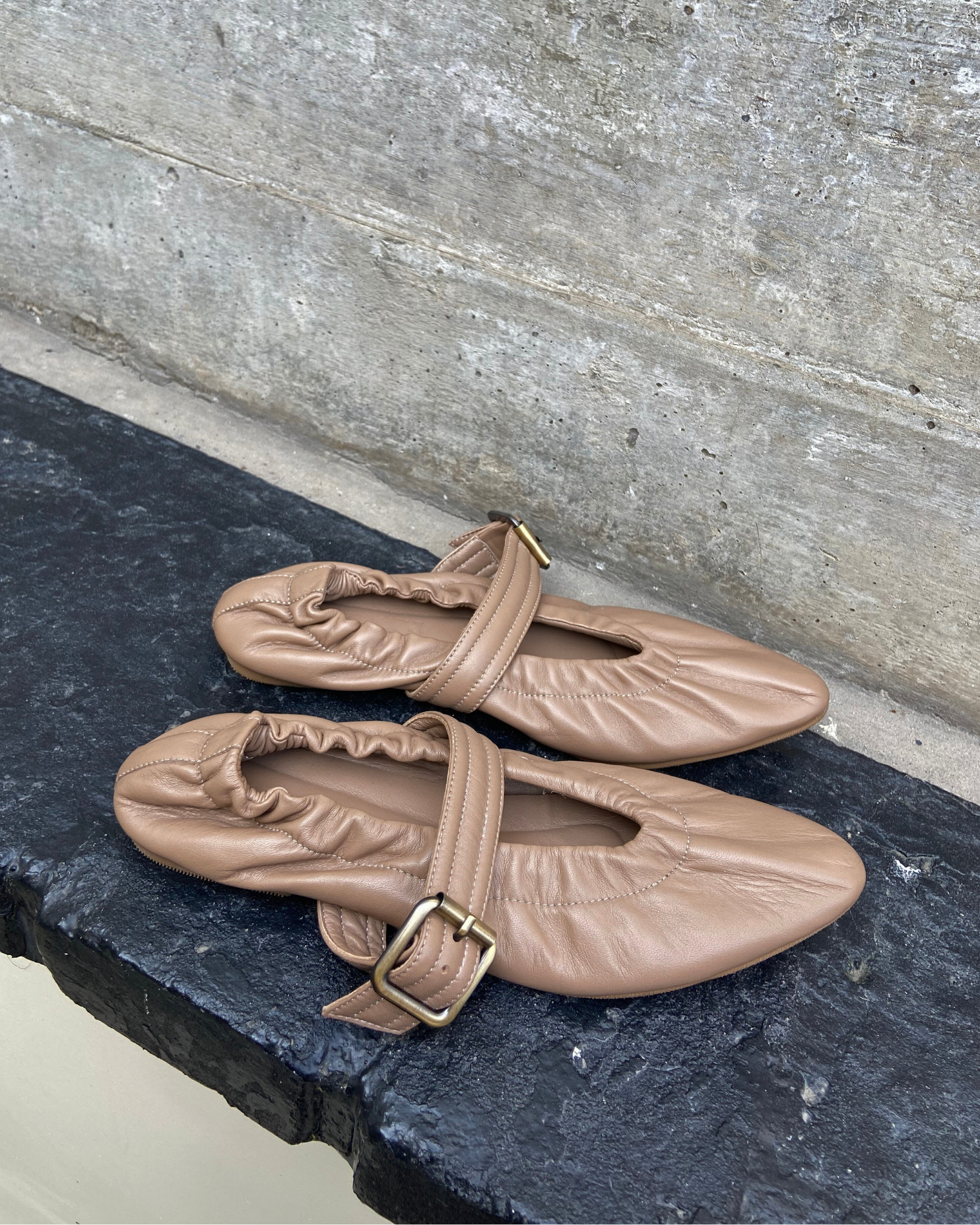 BALERINAS LEONIE MOCCA - Pre Order