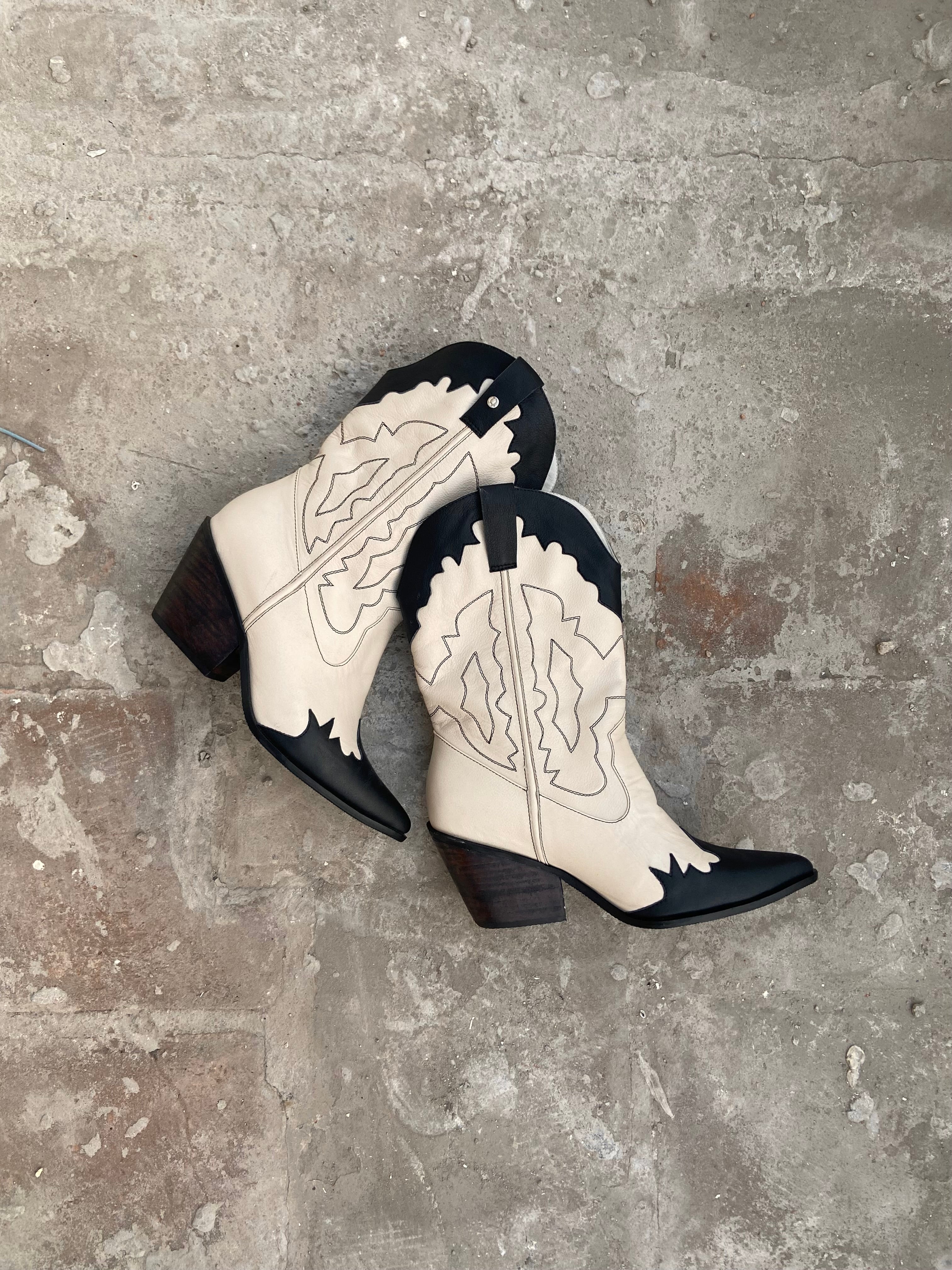 BOTINES JUSTA BICOLOR - Pre Order