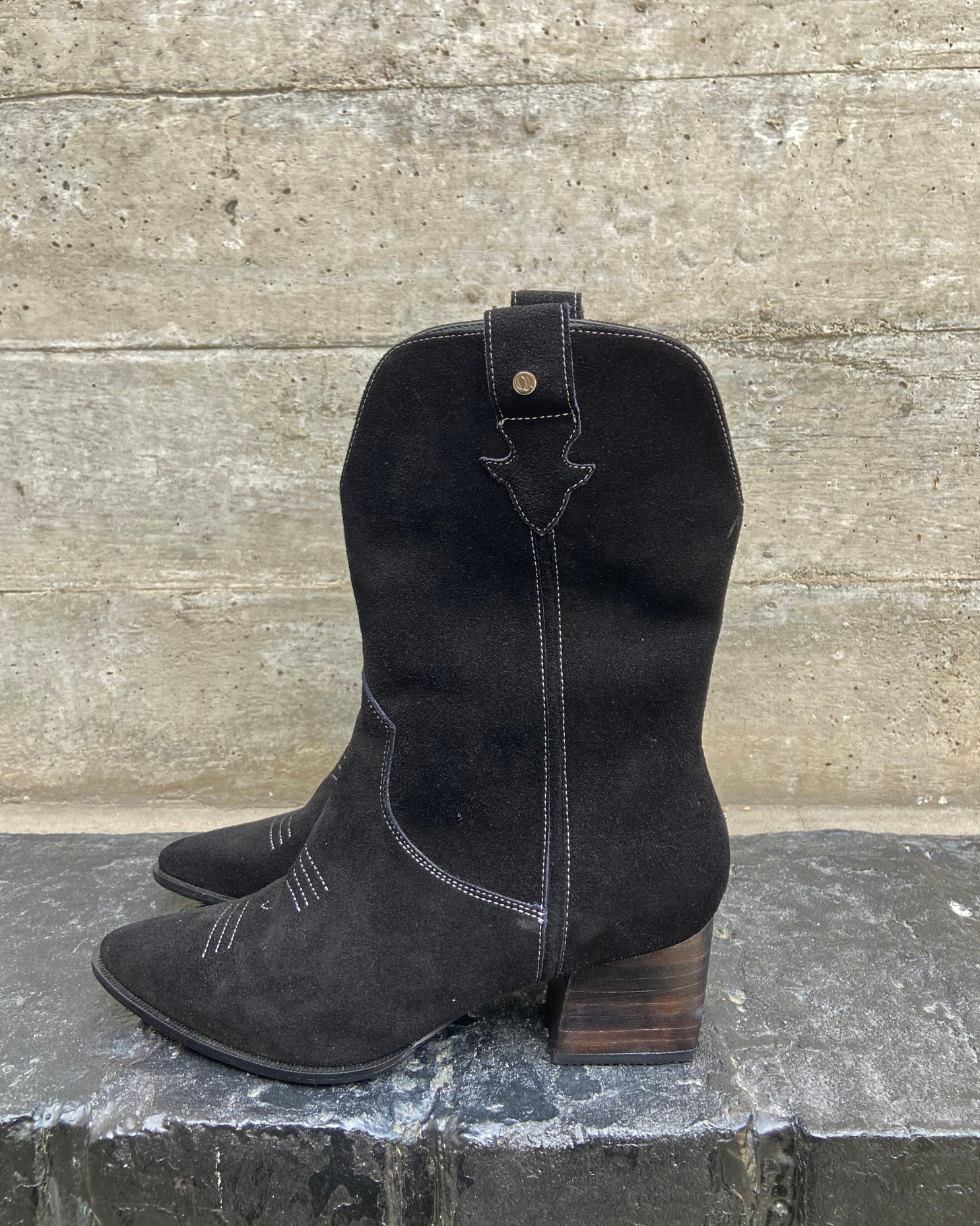 BOTAS MAGNOLIA NEGRO - Pre Order