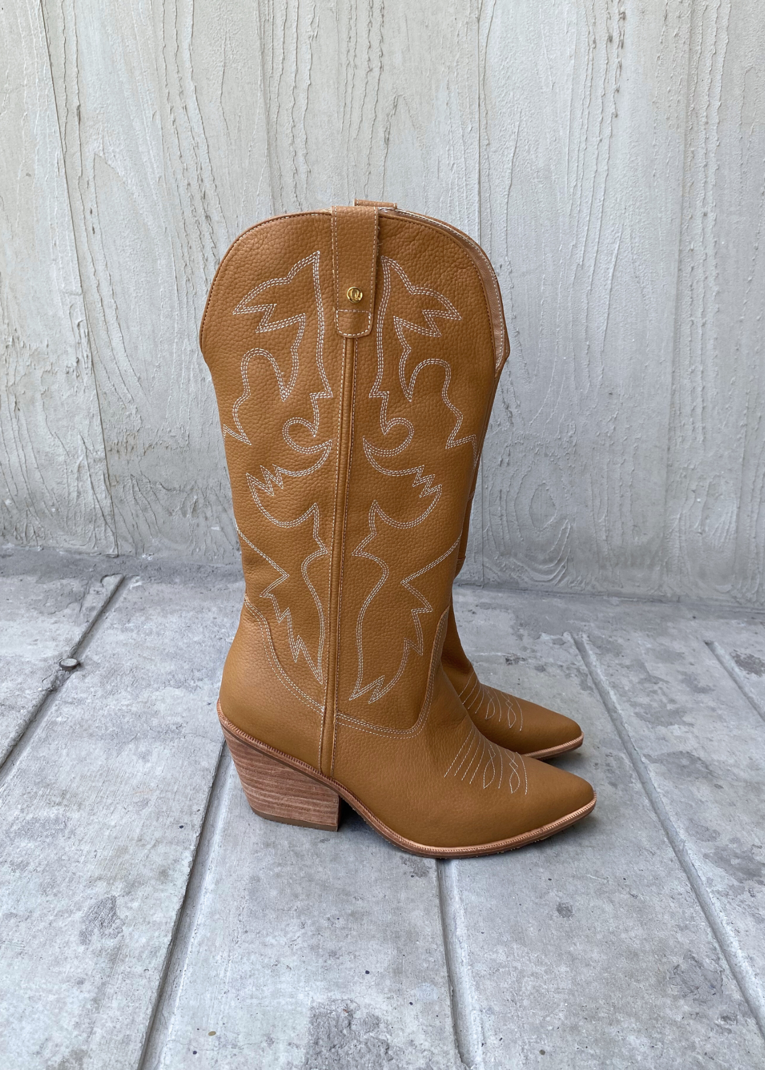 BOTAS GUILLERMINA CAMEL FLOATER