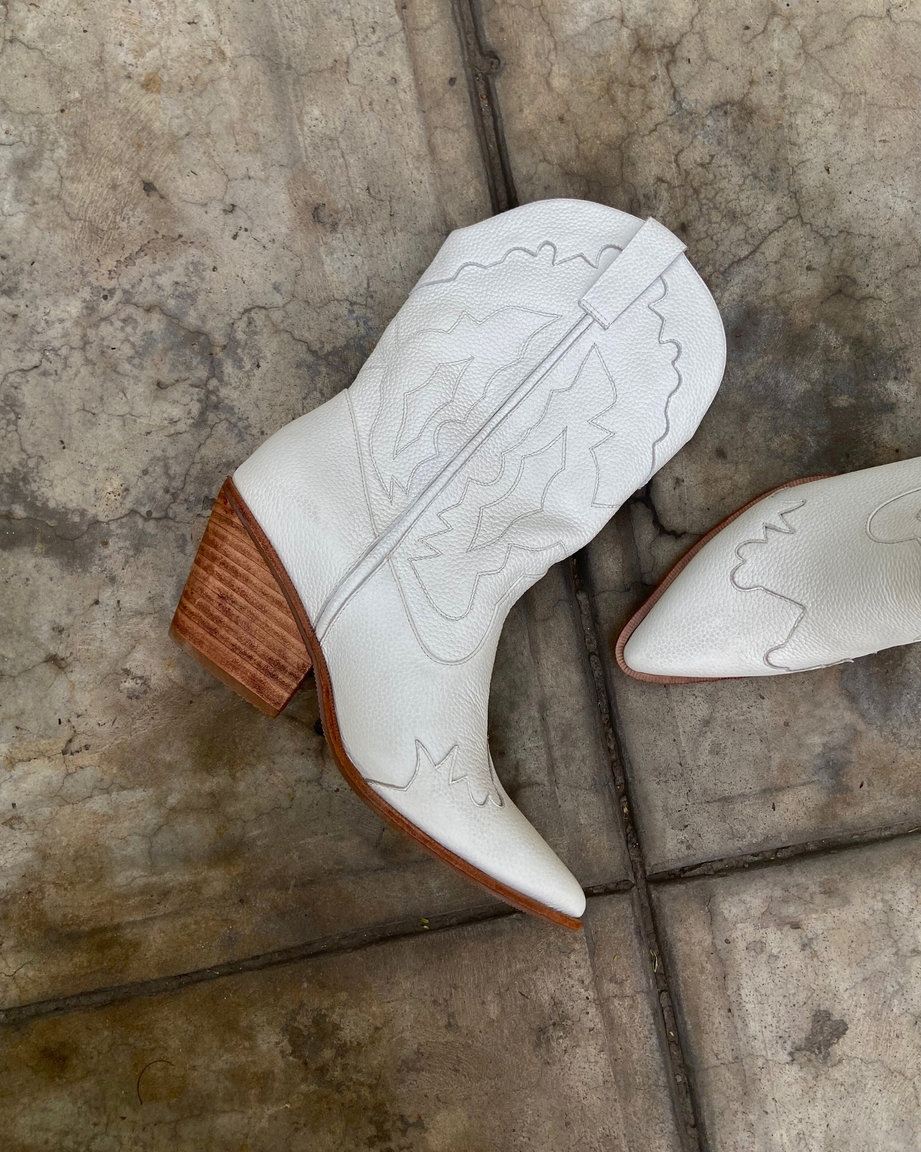 BOTINES JUSTA BLANCO - PRE ORDER