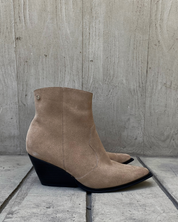 BOTAS JOA  ARENA - Pre Order