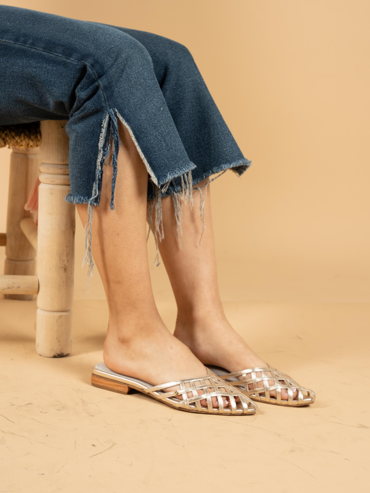 MULES LEONCIA CHAMPAGNE