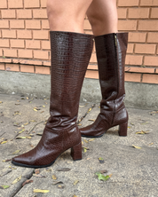 BOTAS ALEXANDRINA CHOCOLATE CROCO