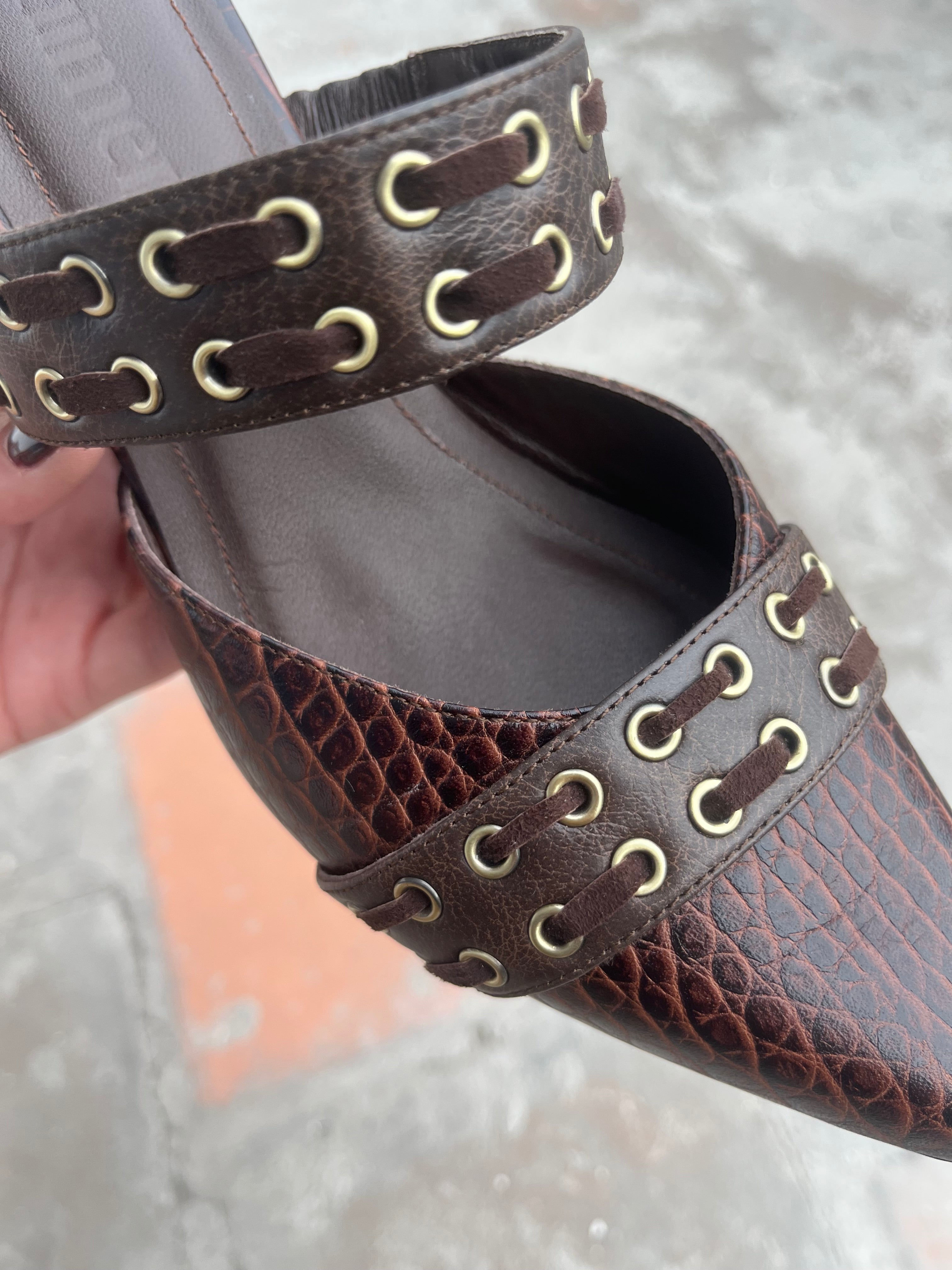 MULES VAITARE CHOCO - Pre Order