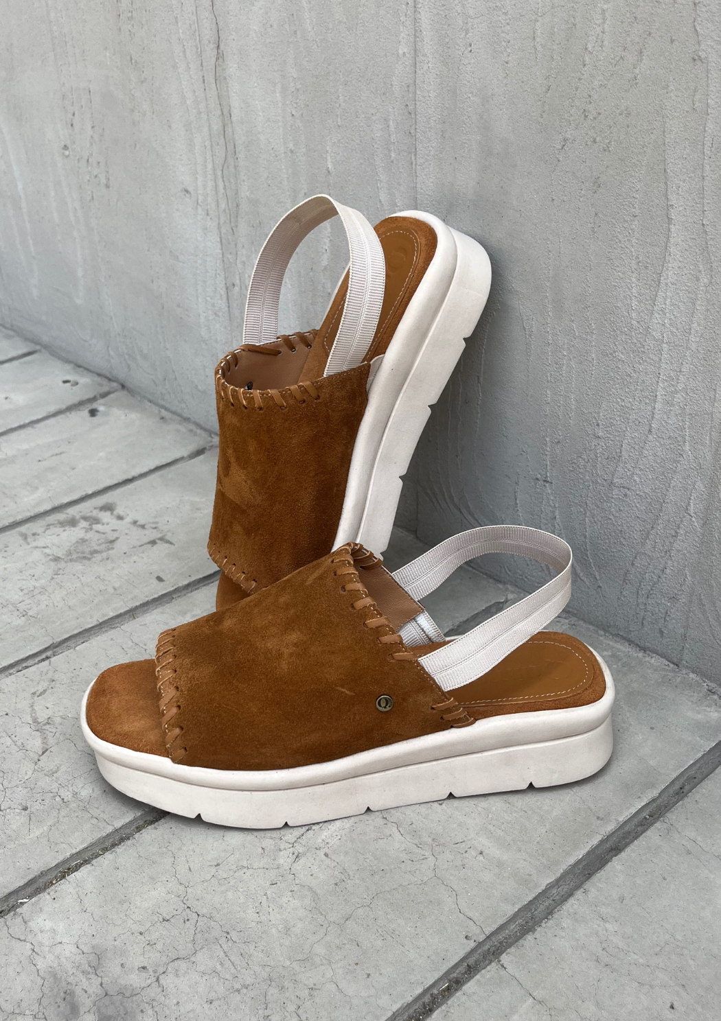 SANDALIAS EILÉN CAMEL