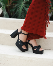 PLATAFORMAS MELANIA 10CM NEGRO