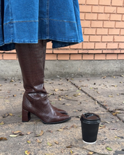 BOTAS ALEXANDRINA CHOCOLATE CROCO
