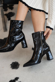 BOTAS YASS NEGRO